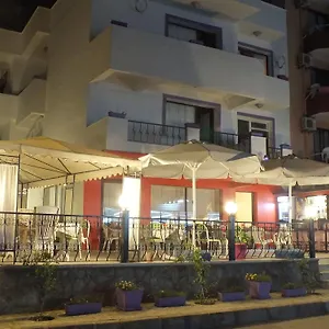 Oda ve Kahvaltı Dorukhan Kuşadası